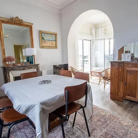 Bel Appartement Avec Vue Sur La Baie De Dinard Exterior photo